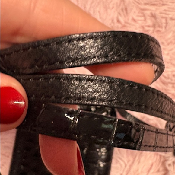 EUC Brighton crossbody - Picture 7 of 7